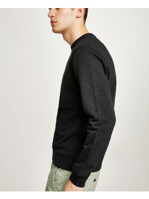 Men-Black-Sweatshirt