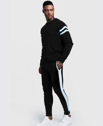 Men-Black-Knitted-Sweater-Tracksuit-With-Side-Panel