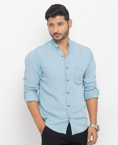 Men-Ice-Blue-Super-Soft-Tencel-Denim-Shirt-with-Metal-Buttons