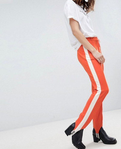 Stirrup-Stretch-Trousers