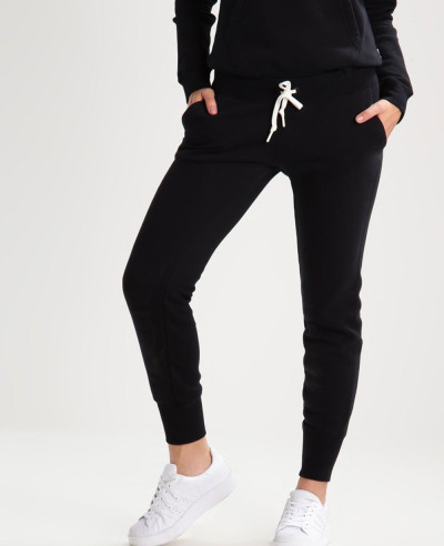 Women-Black-Custom-Fleece-Sweatpant-Jogger