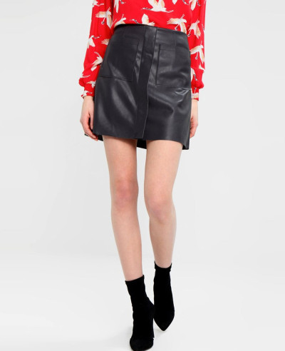 Women-Black-Leather-Mini-Skirt