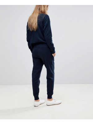 Women-Custom-Online-Fleece-Design-Tracksuit