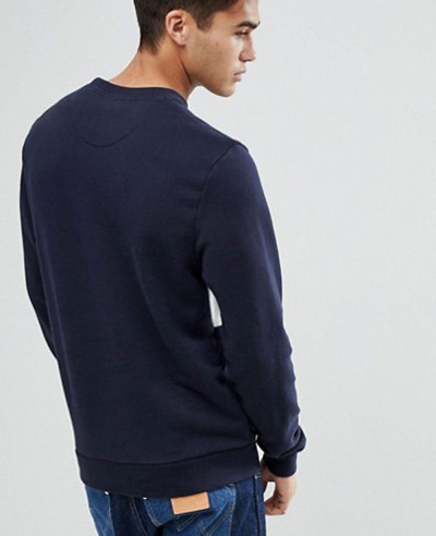 Men-Sweatshirt-in-Navy