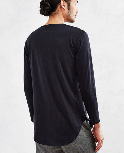 Most-Selling-Men-Stylish-Curved-Hem-Long-Sleeve-Tee