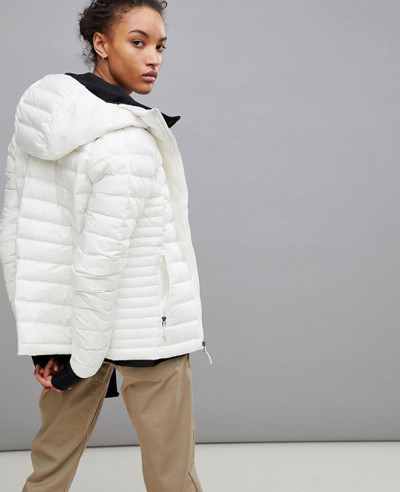 New Stylish Women Custom White Quilted Padded Jacket