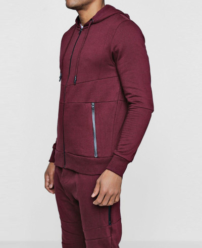 Skinny-Fit-Tracksuit-With-Panel