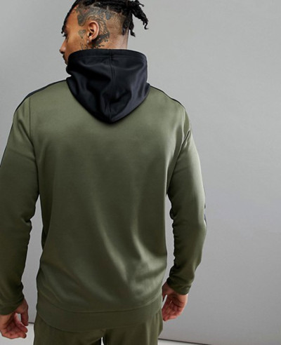 Training Elitage Hoodie In Khaki