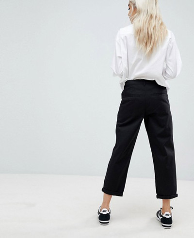 Women-Chino-Cotton-Trousers-in-Black