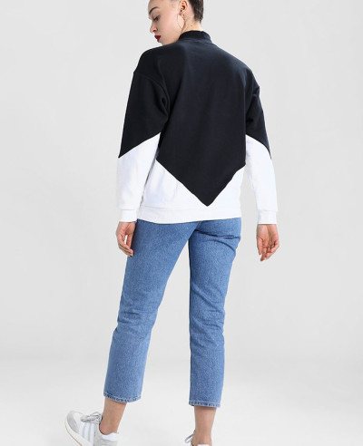 Women Colour Block Sweatshirt