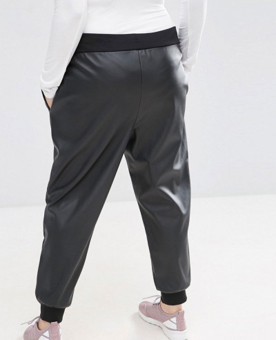 Women Fashionable Curve Joggers In Leather Look