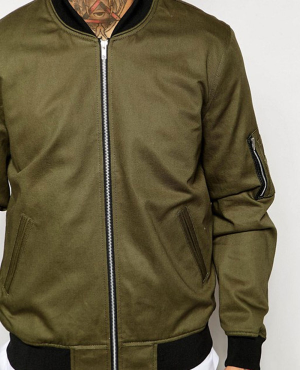 High-Quality-Men-Custom-Zipper-Bomber-Jacket-in-Khaki