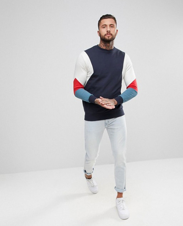 Men-Longline-Muscle-Fit-Sweatshirt-With-Curved-Hem-And-Side-Zipper-in-Black
