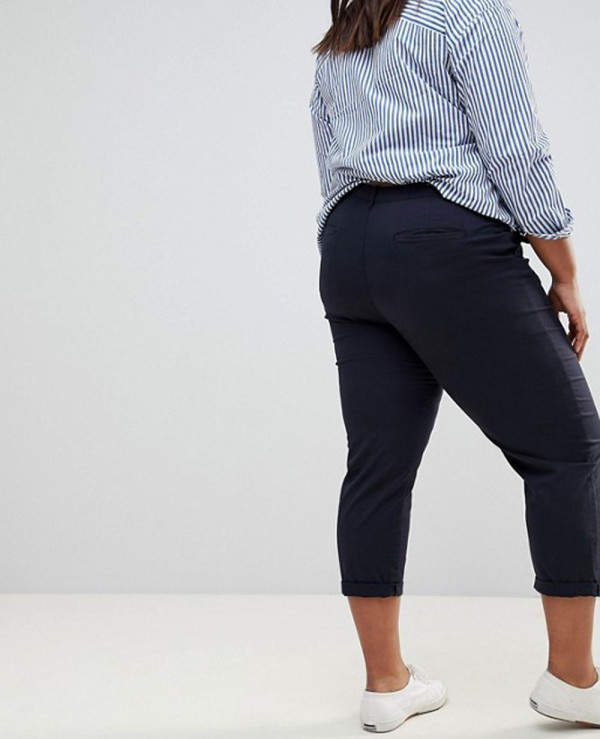 New-Design-Curve-Chino-Trousers-In-Navy-98%-Cotton-2%-Elastane