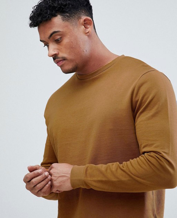 Sweatshirt-In-Dark-Yellow