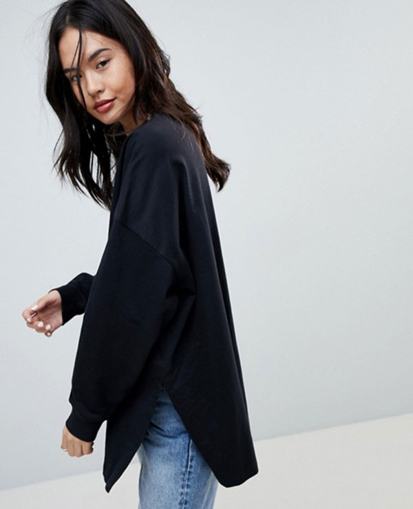 Oversized lightweight sweatshirt outlet
